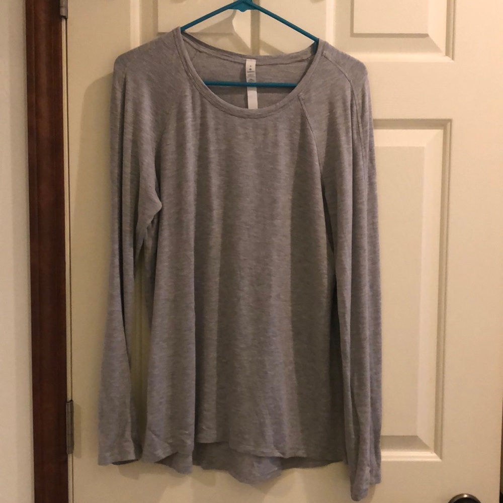Lululemon sweatshirt shirt size 8 grey